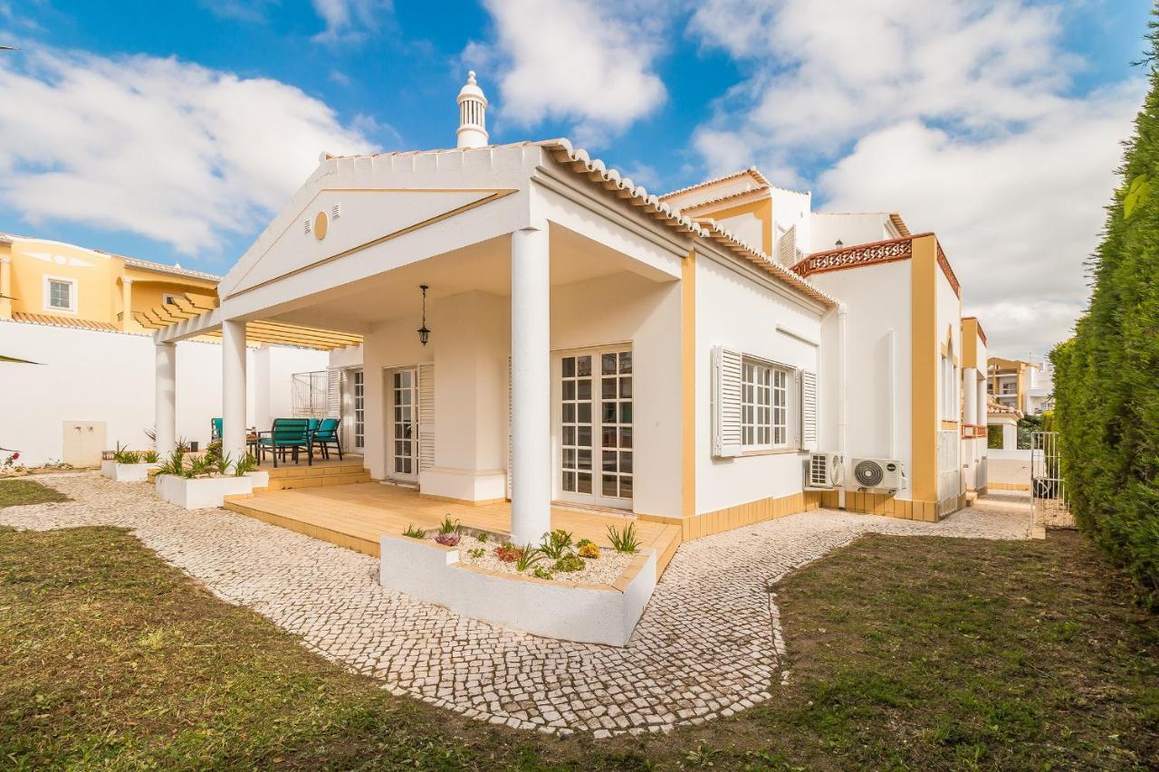 New Dawn'S Guesthouse By Algarve Golden Properties ลากอส ภายนอก รูปภาพ