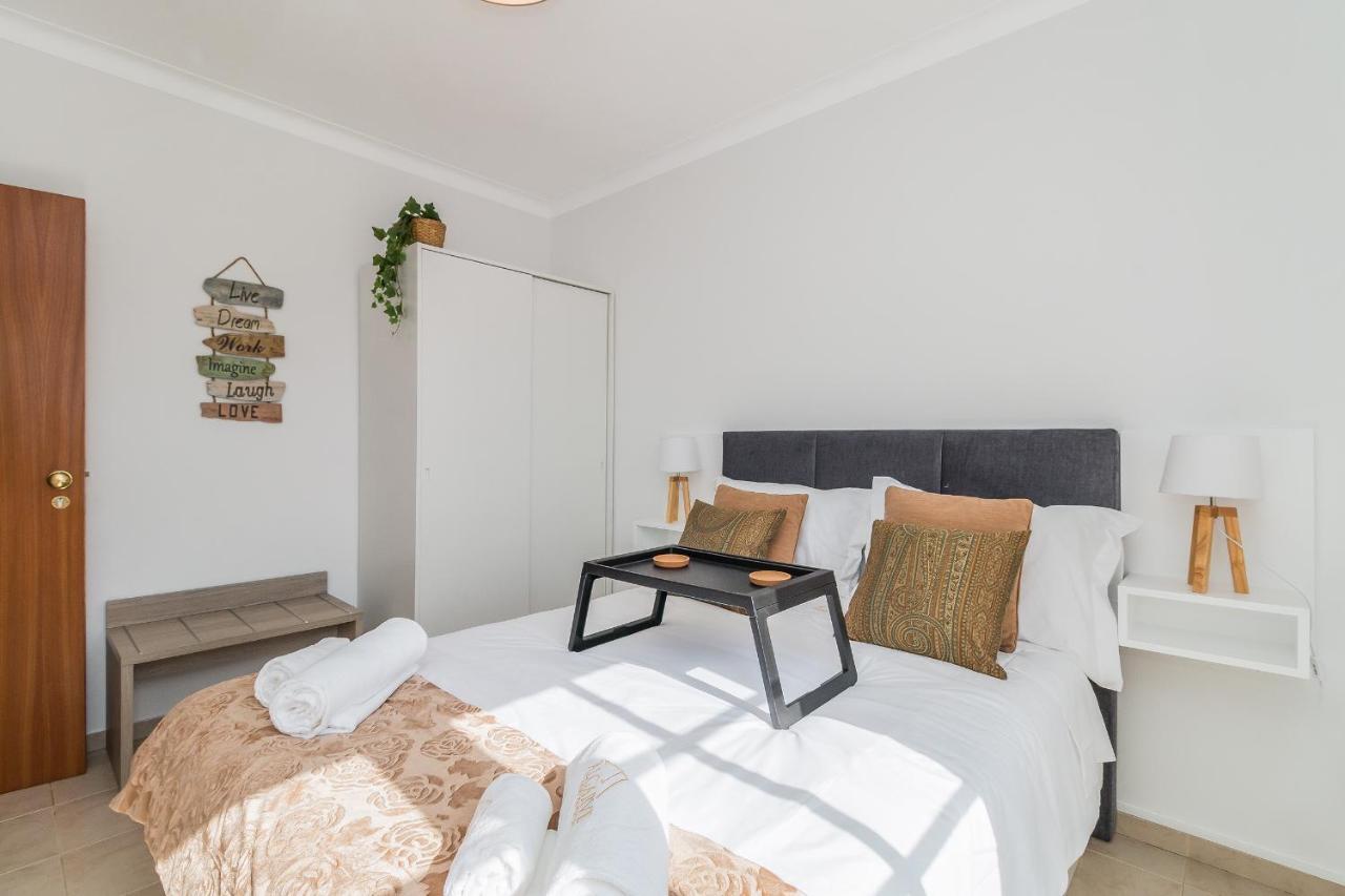 New Dawn'S Guesthouse By Algarve Golden Properties ลากอส ภายนอก รูปภาพ